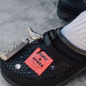 Crocs x STAPLE All-Terrain Clog Homing Pigeon, 7M, 9W black never worn, no box